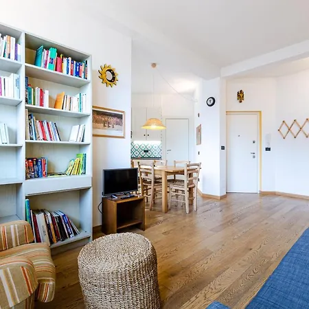 Arcus Pacis - Large Flat Appartement *