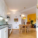 Apartman Arcus Pacis - Large Flat *